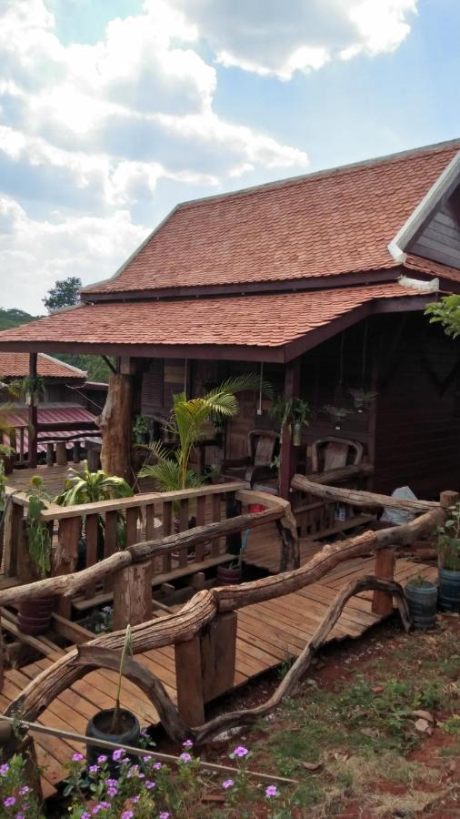 Ratanak Tep Rithea Homestay Banlung Exterior photo